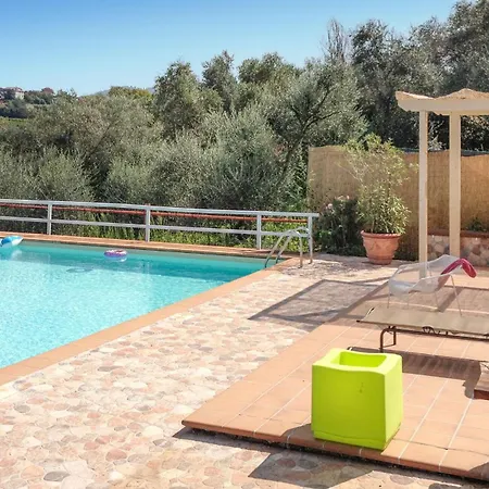 Gorgeous Apartment In Roma With Swimming Pool Lejlighed Rom
